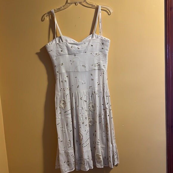 NWT- Laundry by Shelli Segal- White dress with gold sequins. Make me a offer. - Picture 2 of 10